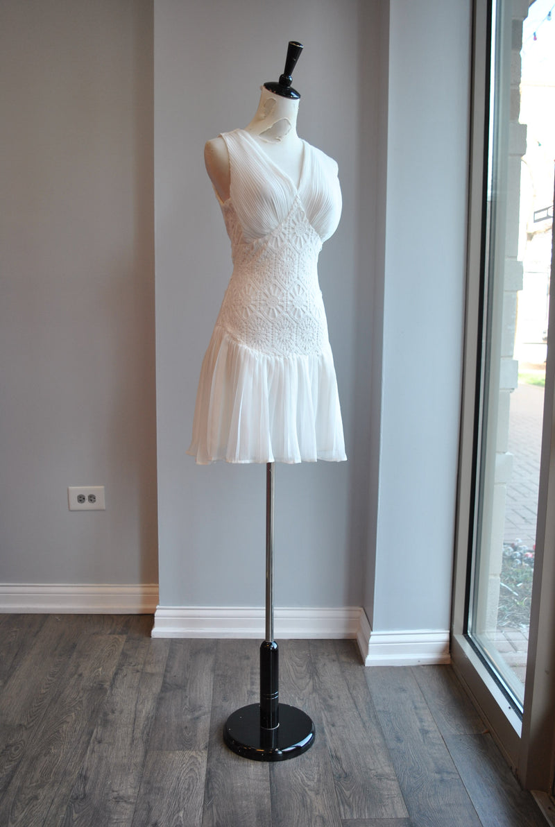 WHITE MINI PLEATED DRESS