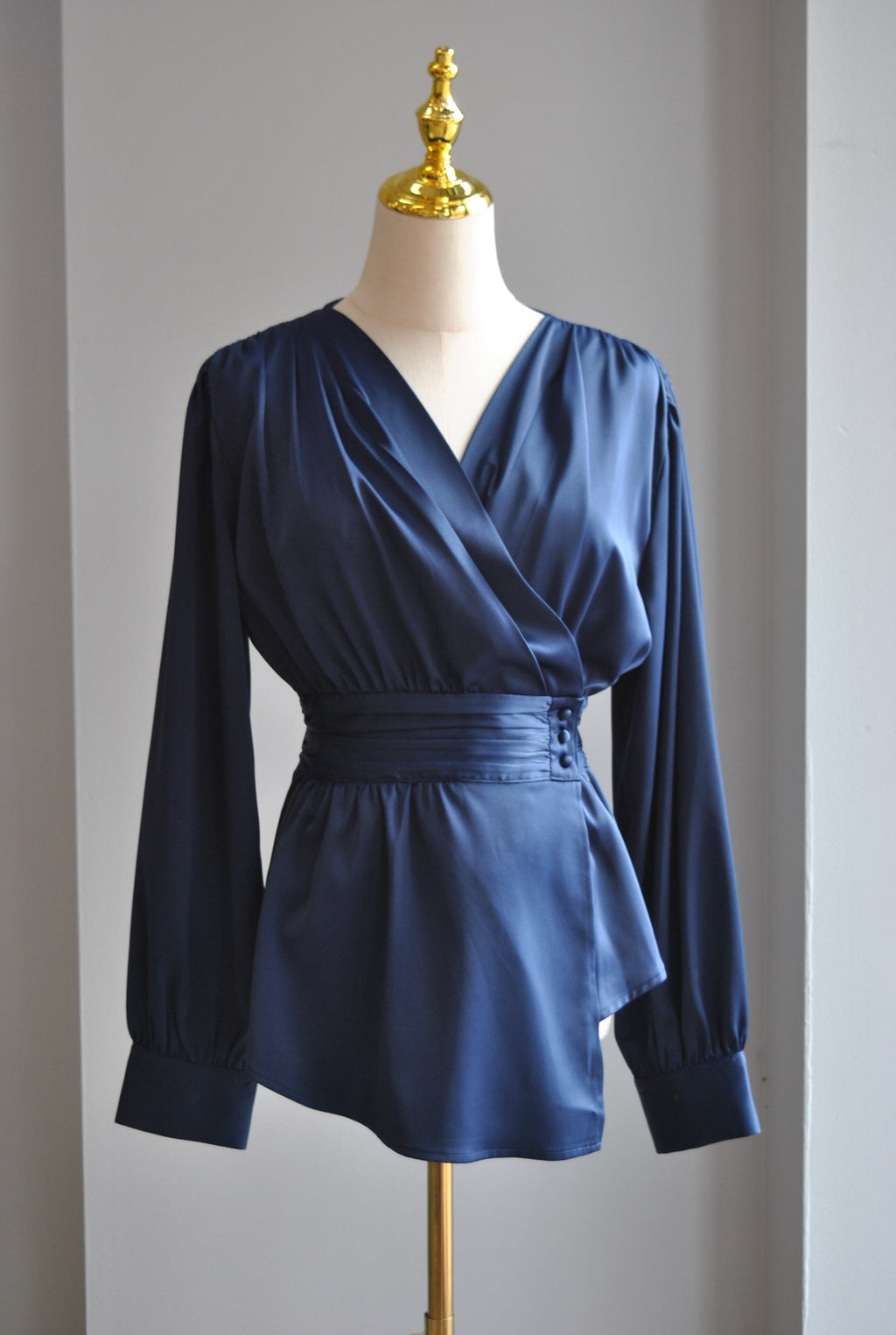 NAVY BLUE PEPLUM STYLE SILY BLOUSE