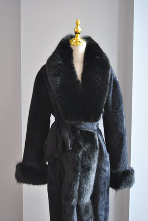 BLACK SWEATER ALPAKA COAT WITH FAUX FUR