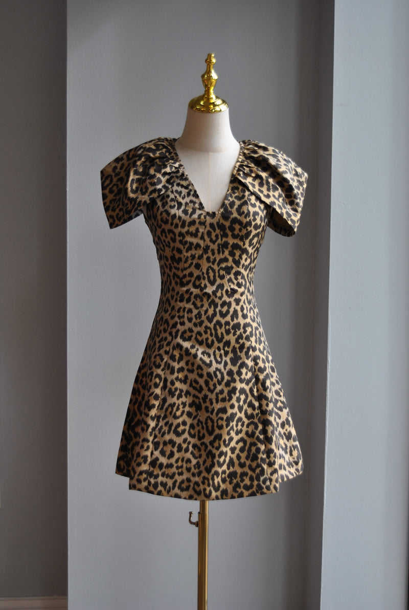 CHEETAH PRINT MINI DRESS WITH CUP SLEEVES