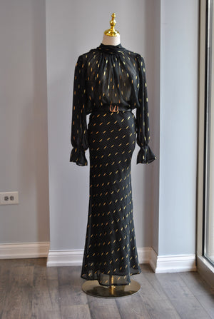 BLACK AND GOLD SET