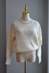 WHITE SWEATER WITH PEARLS AND CRYSTALS