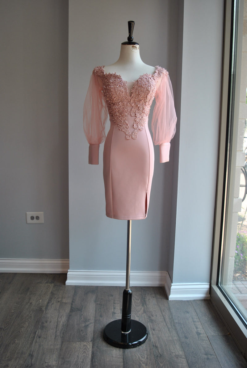 BLUSH PINK MINI PARTY DRESS WITH CRYSTALS