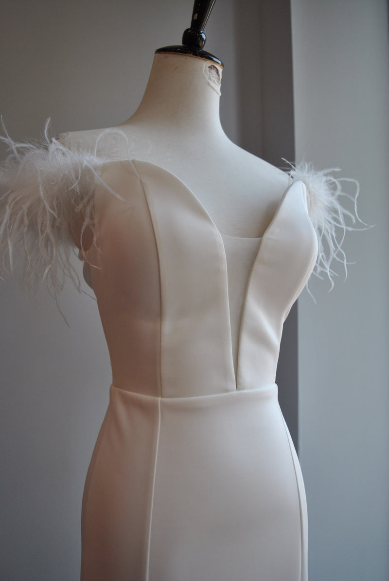 WHITE LONG EVENING GOWN WITH FEATHERS