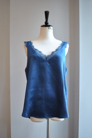 MIDNIGHT BLUE SILKY CAMI WITH LACE