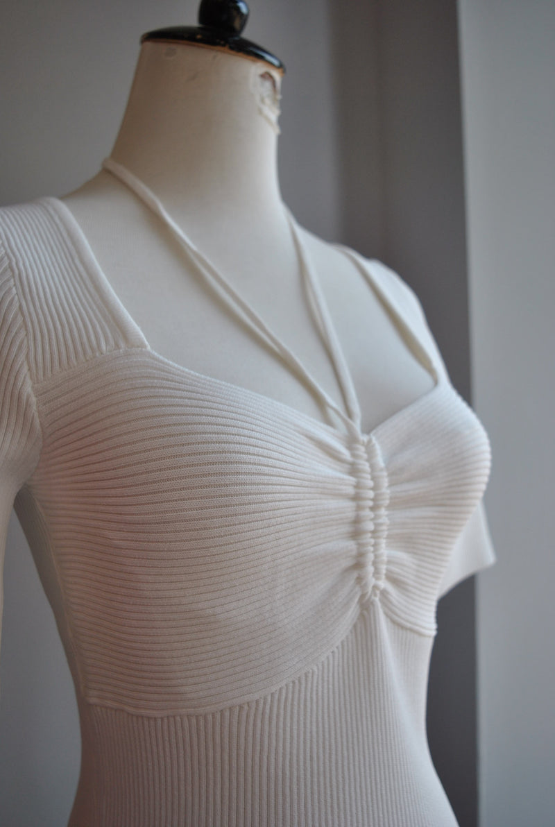 WHITE SWEATER TOP