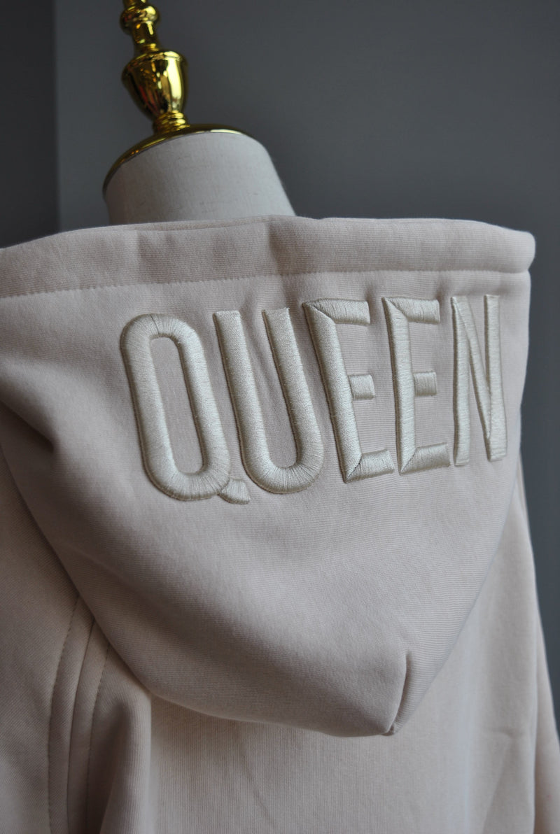 QUEEN SWEATSHIRT - OFF WHITE