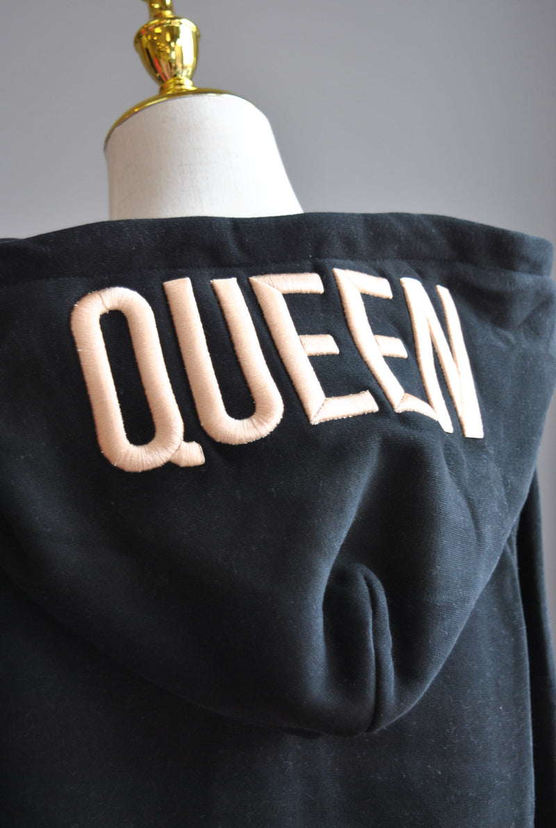QUEEN SWEATSHIRT - BLACK