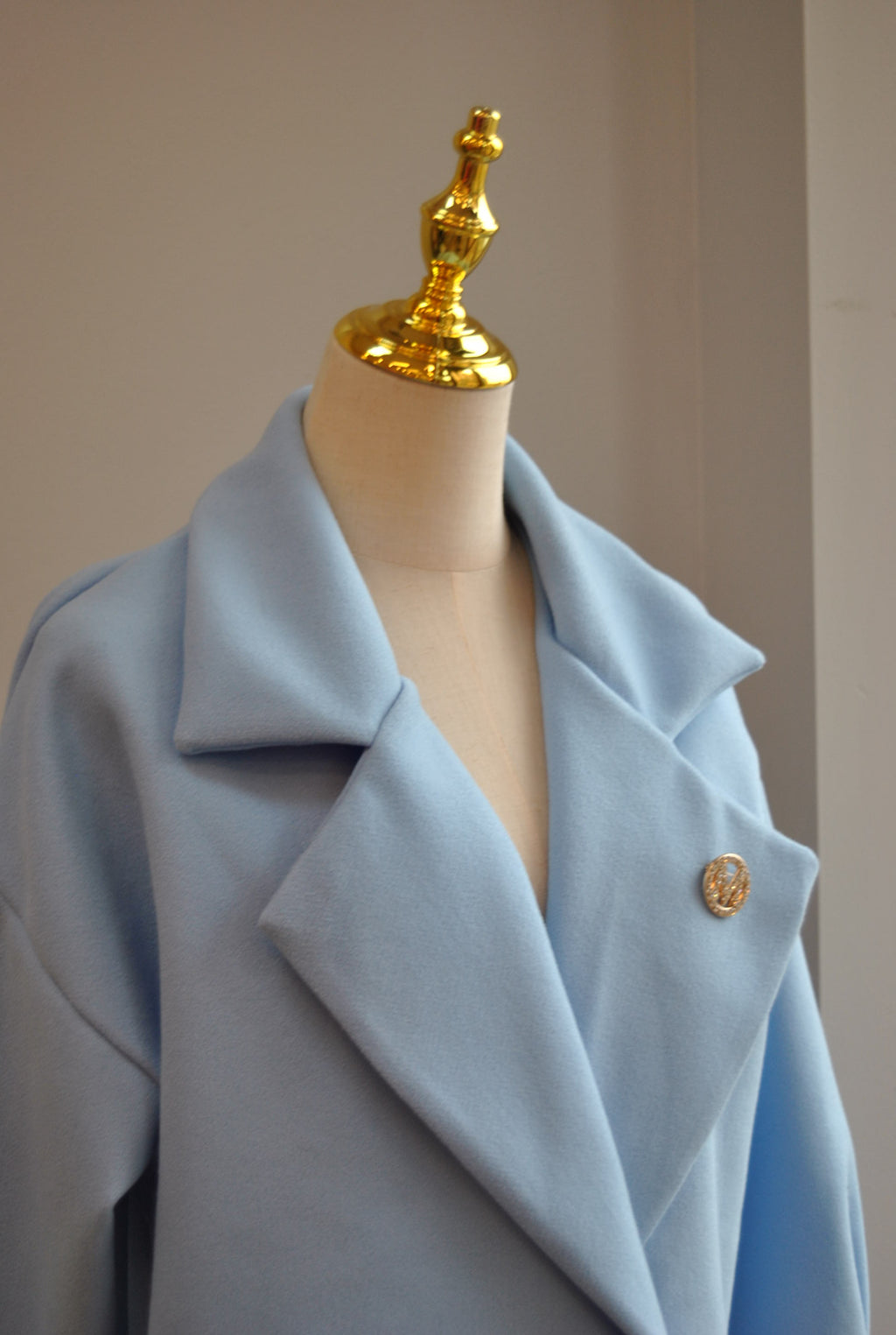 LIGHT BLUE SPRING CROPPED JACKET