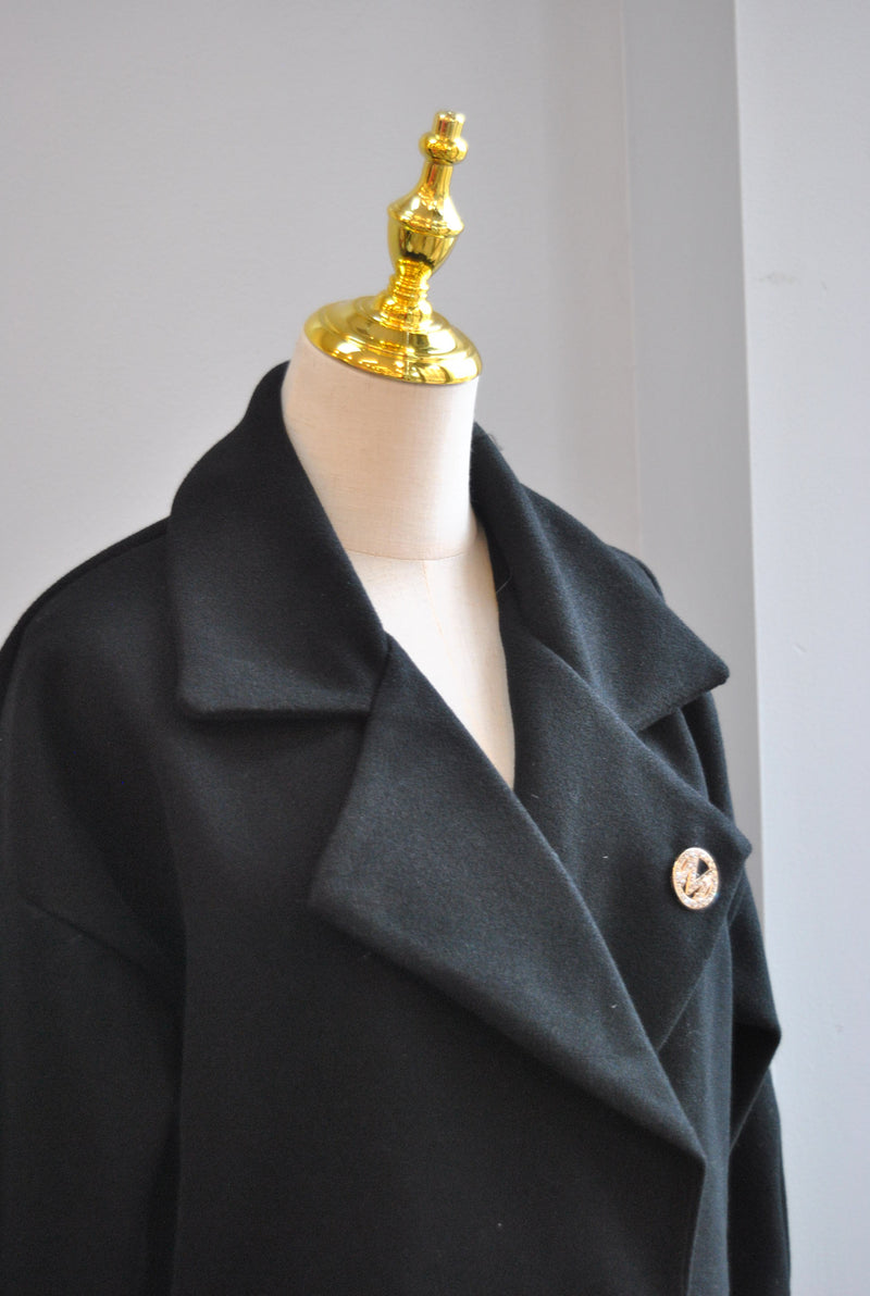 BLACK CROPPED SPRING JACKET