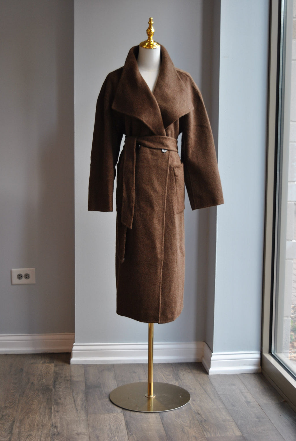 CHOCOLATE BROWN LONG WOOL COAT