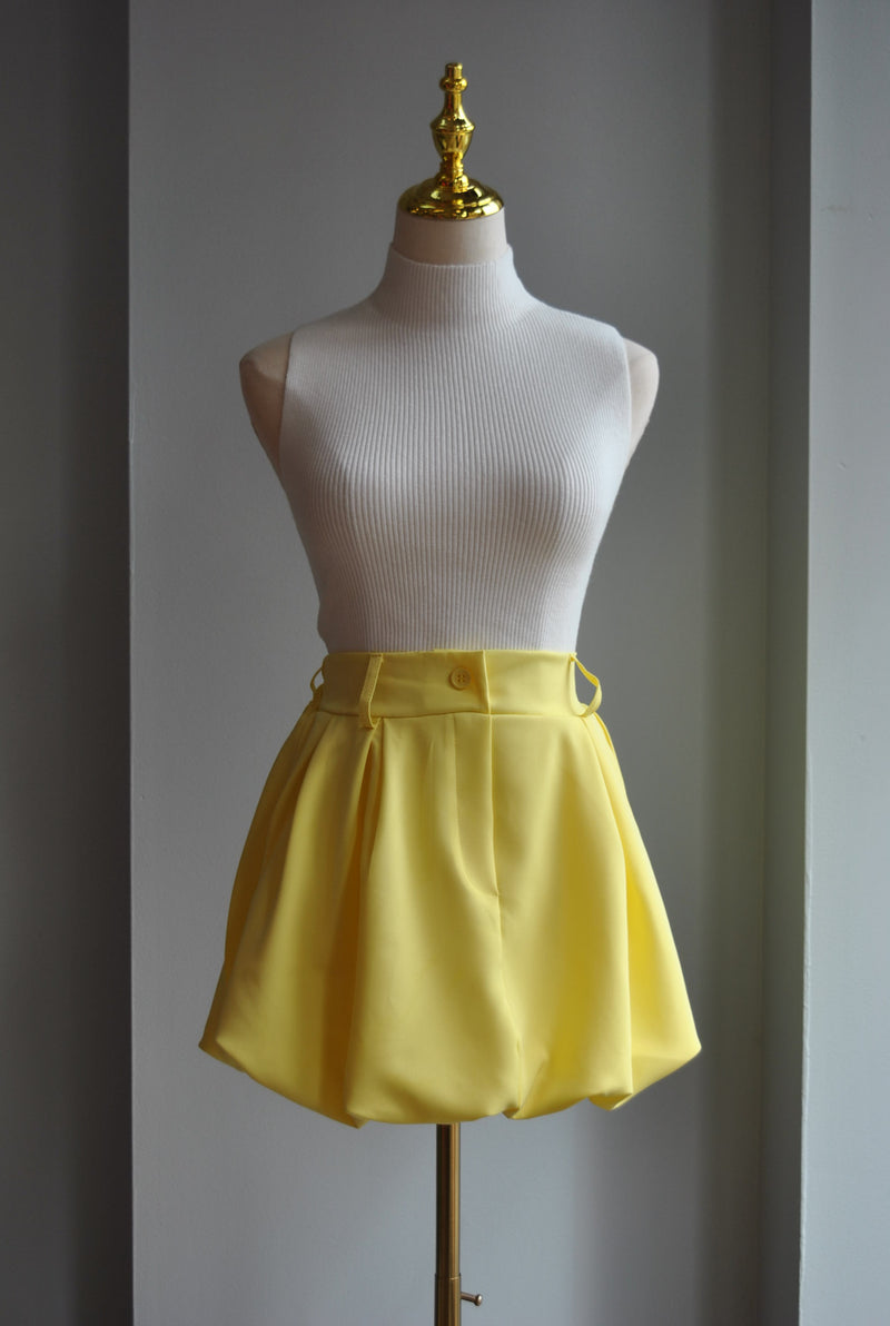 YELLOW MINI SPRING SKORT