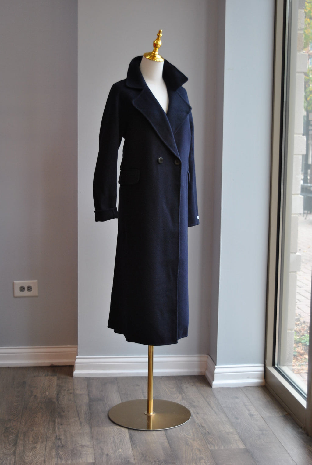 NAVY BLUE WOOL COAT