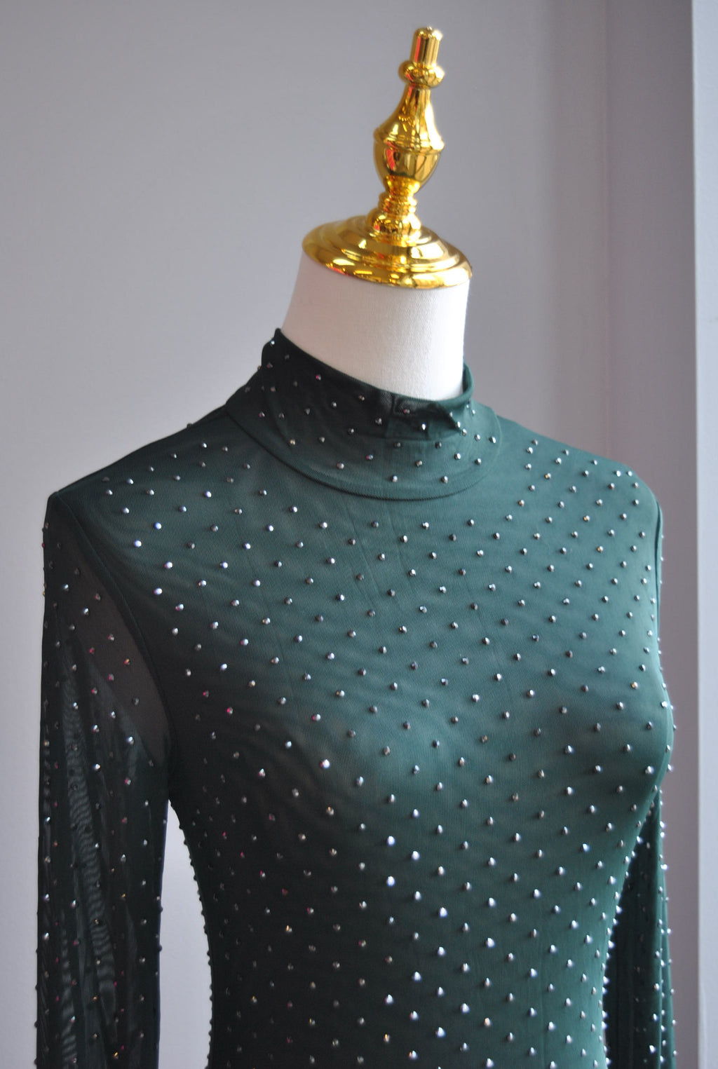 FOREST GREEN MESH TOP WITH STUDS