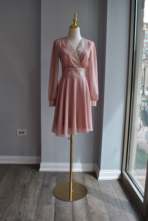 DUSTY PINK FIT AND FLAIR DRESS