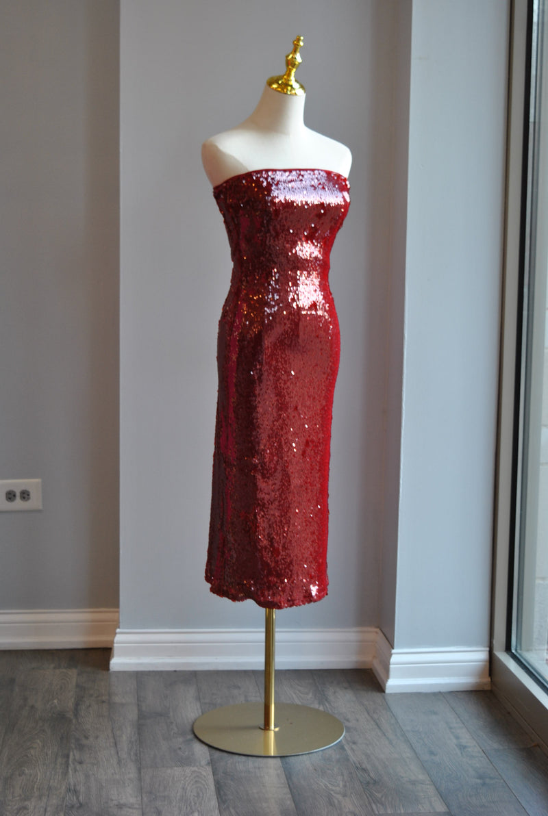 BURGUNDY SEQUIN STRAPLESS MIDI DRESS Le Obsession Boutique BURGUNDY SEQUIN STRAPLESS MIDI DRESS Le Obsession Boutique