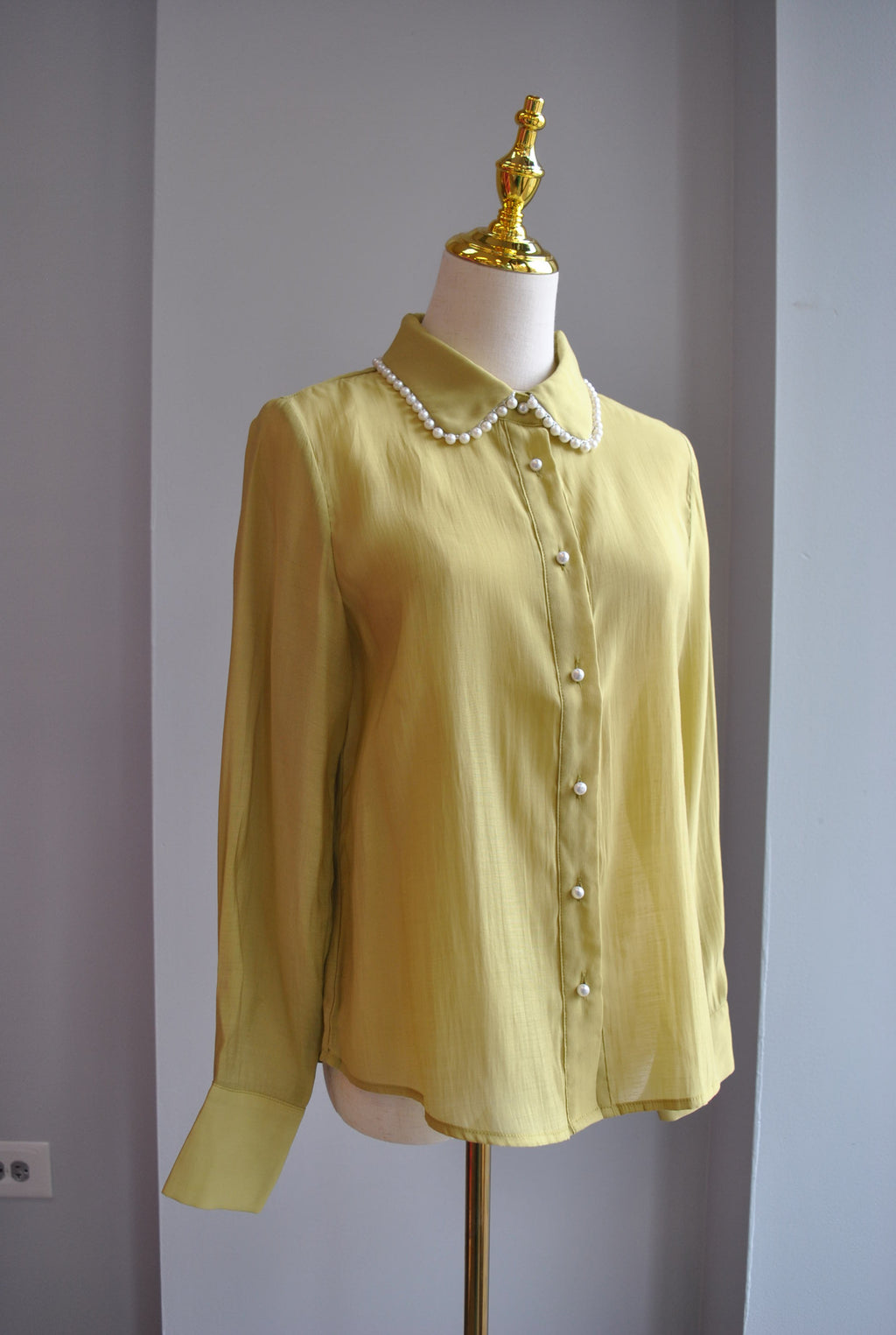OLIVE GREEN BLOUSE WITH PEARLS