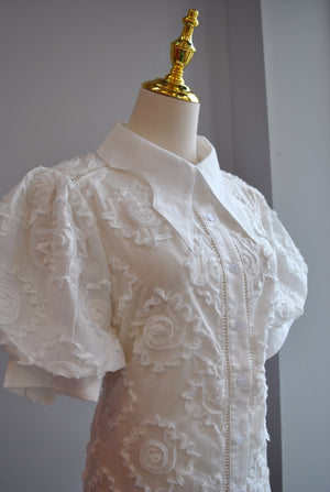 WHITE TOP WITH ROSES WND BELL SLEEVES