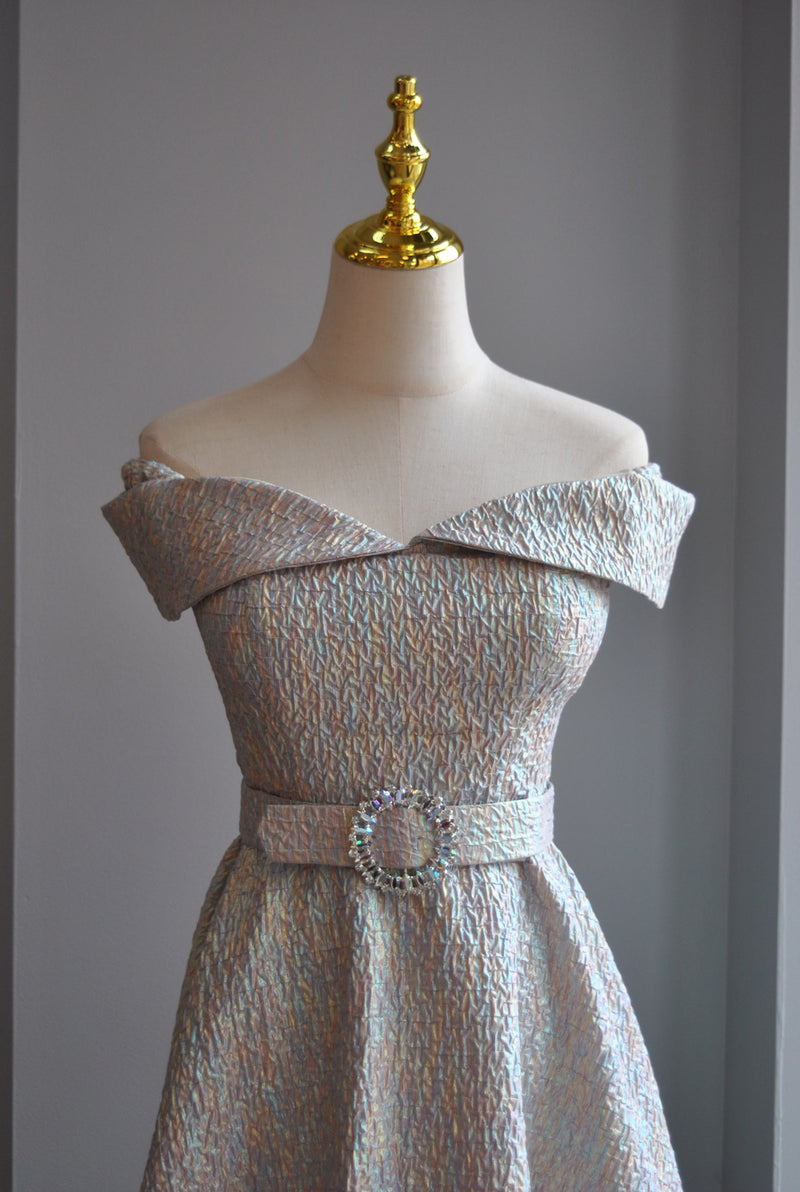 MULTICOLOR MIDI FUT AND FLAIE DRESS WITH CRYSTAL BELT