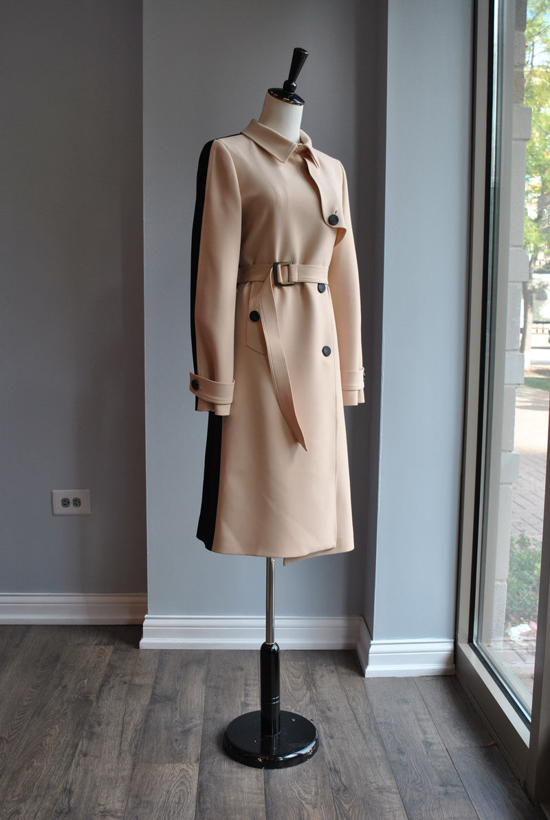 BEIGE AND BLACK TRENCH COAT