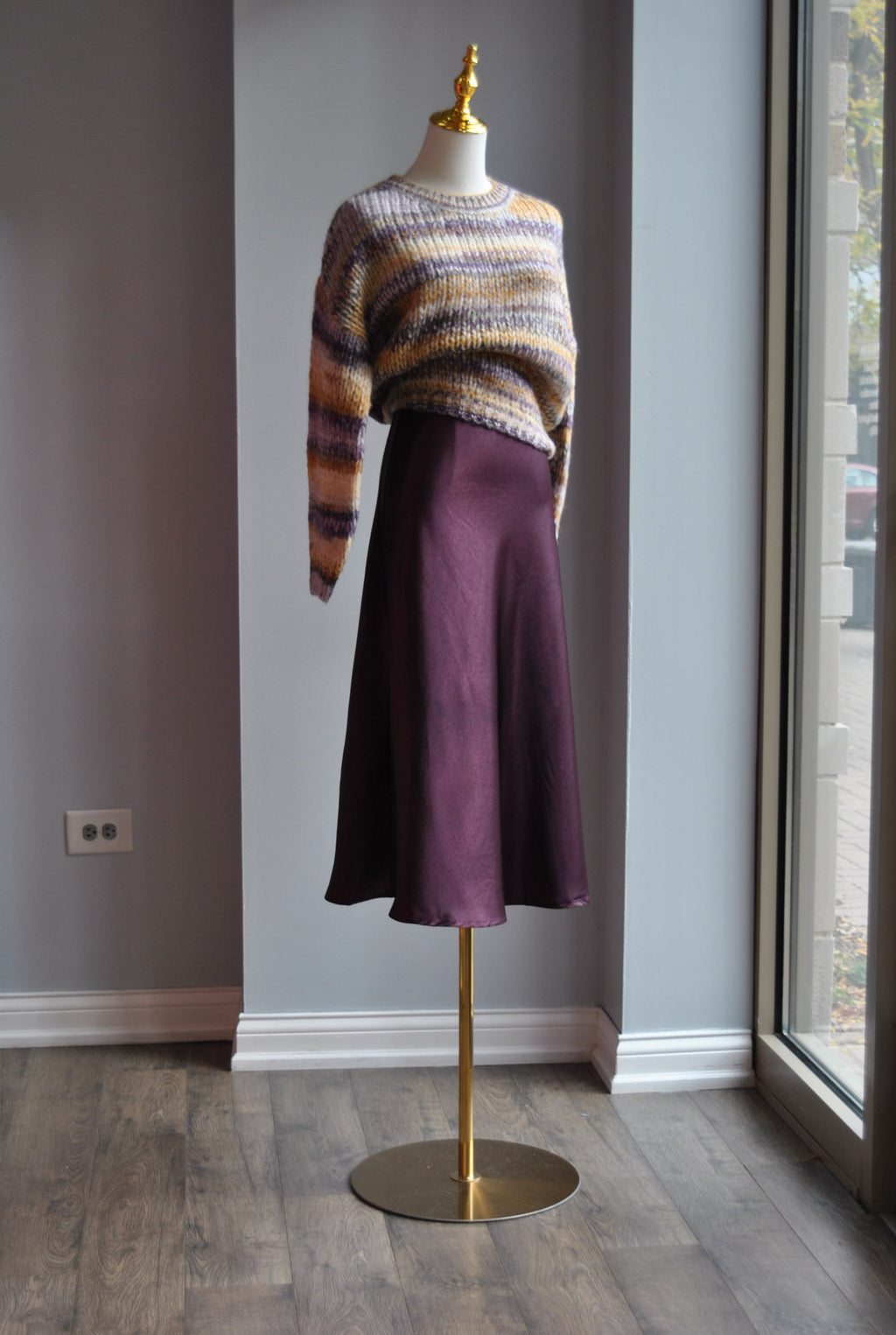 PURPLE MULTI SWEATER