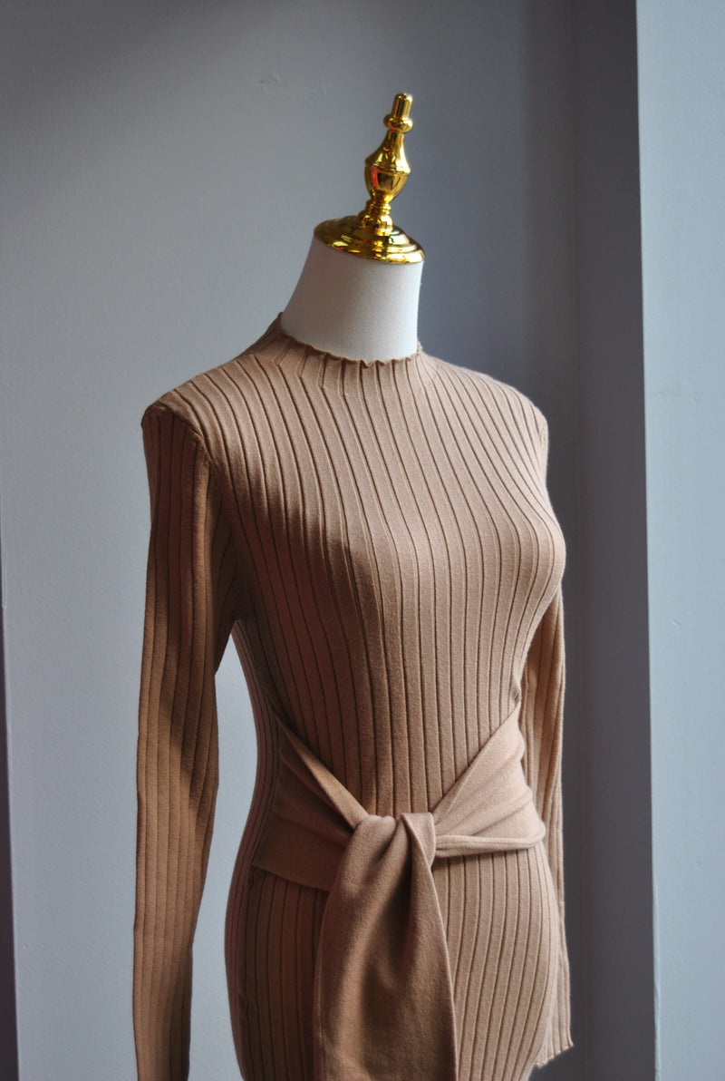BEIGE SWEATER DRESS