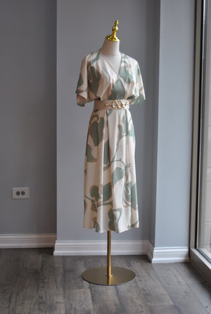 VANILLA AND SAGE  MIDI DRESS WITH A BELT