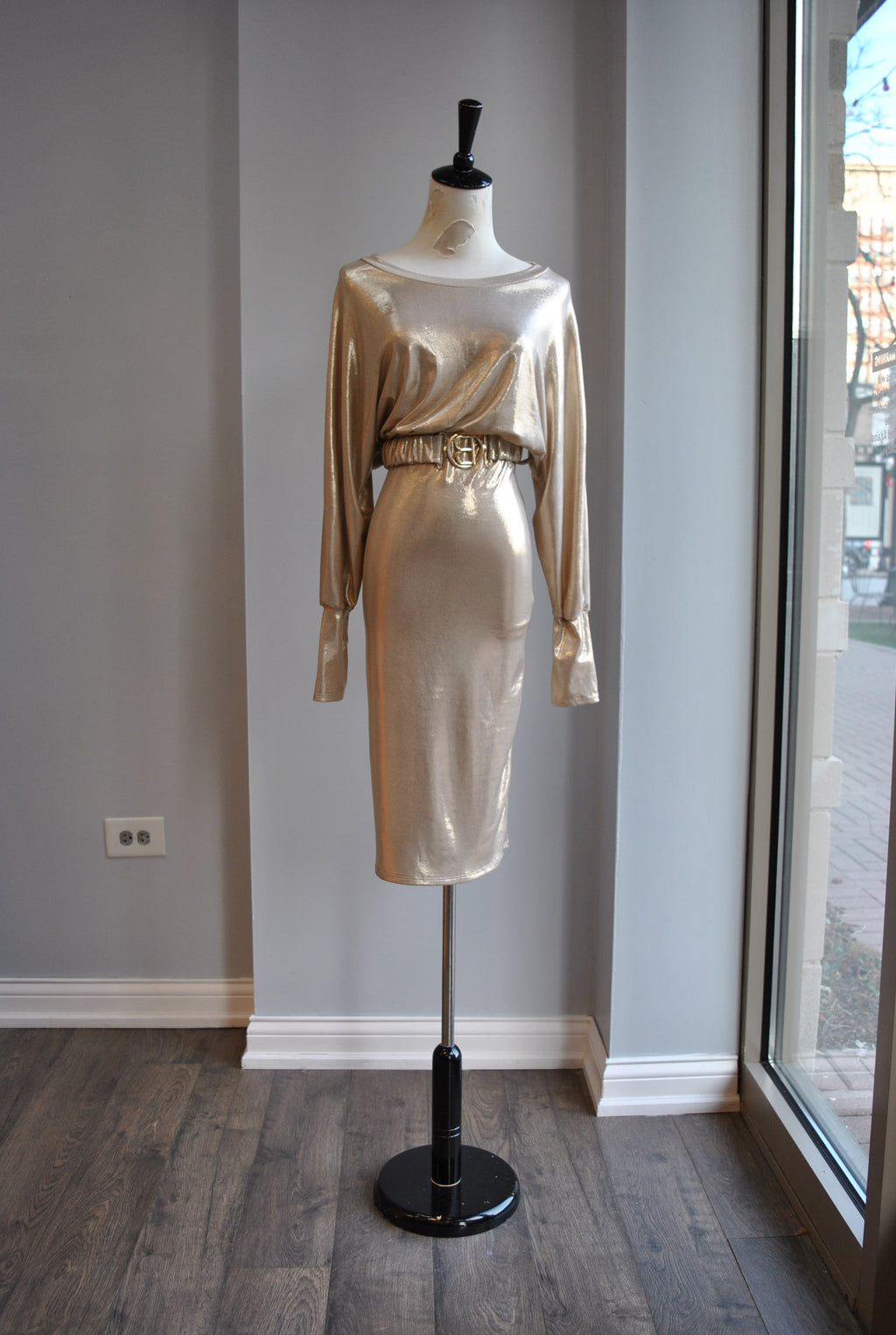 CLEARANCE - LIGHT GOLD MIDI PARTY DRESS WITH A BELT