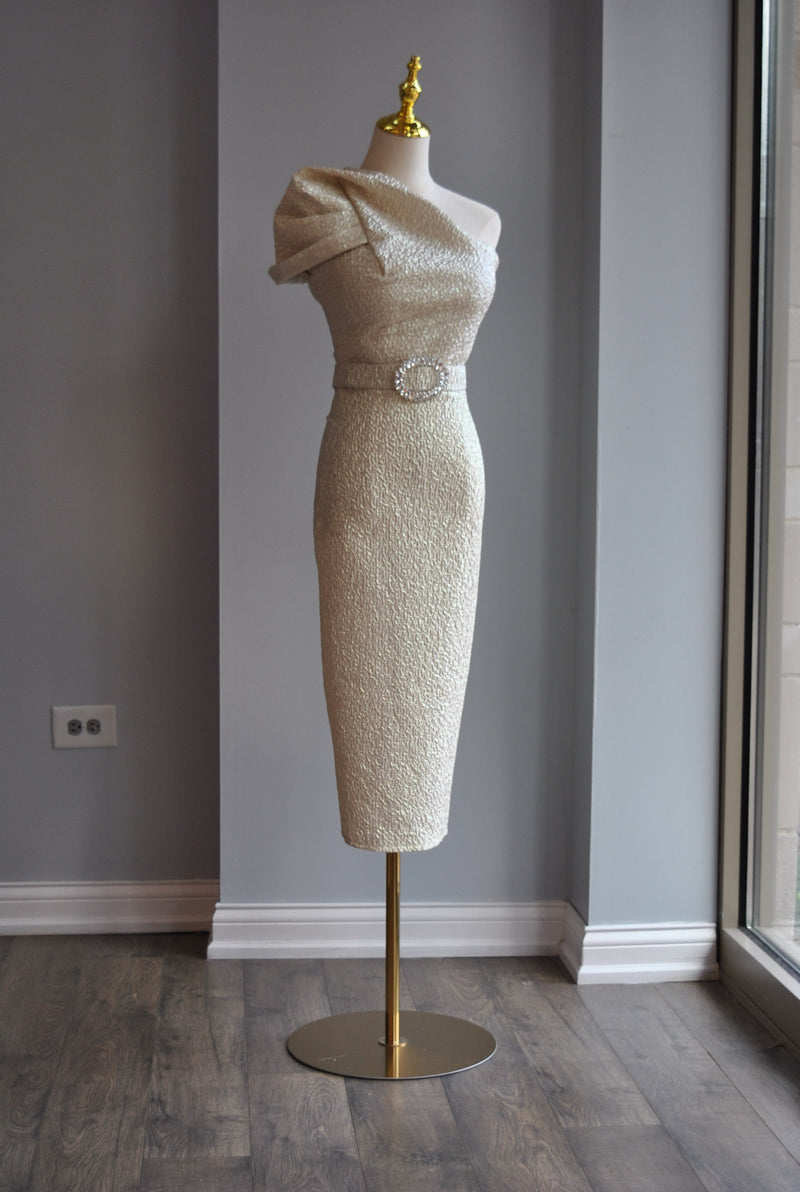SILVER VANILLA MIDI ASYMMETRIC DRESS WITH A CRYSTAL BELT