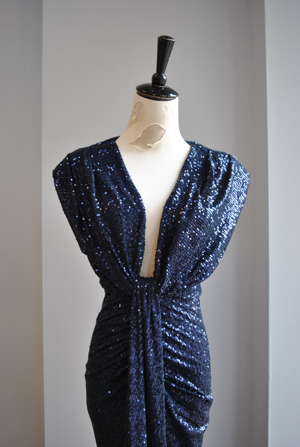 NAVY BLUE SEQUIN MIDI DRESS WITH FRONT RUSHING