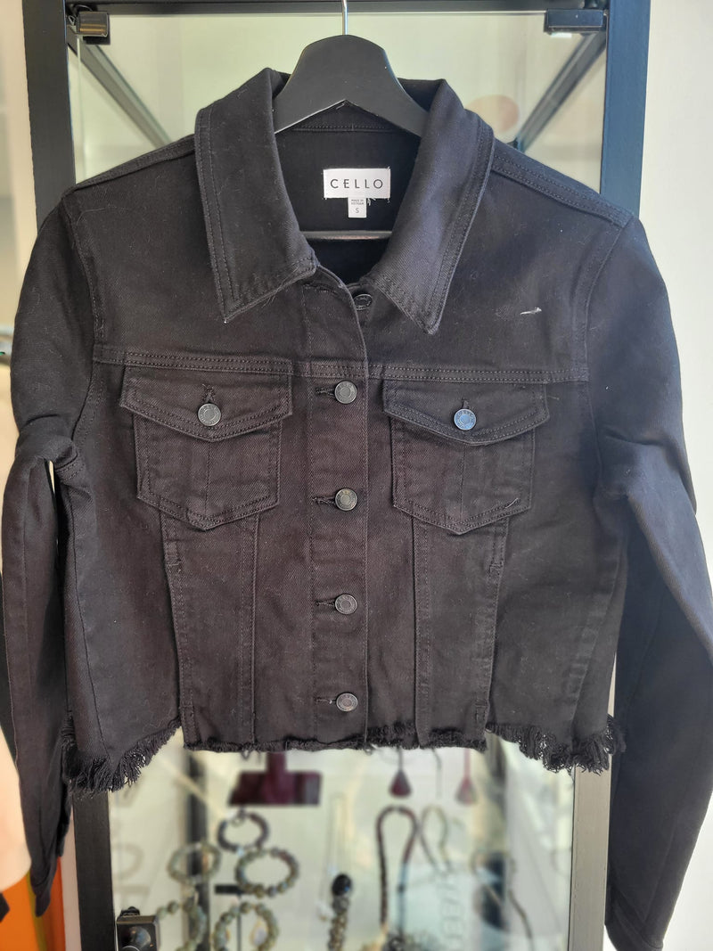 BLACK CROPPED JEAN JACKET