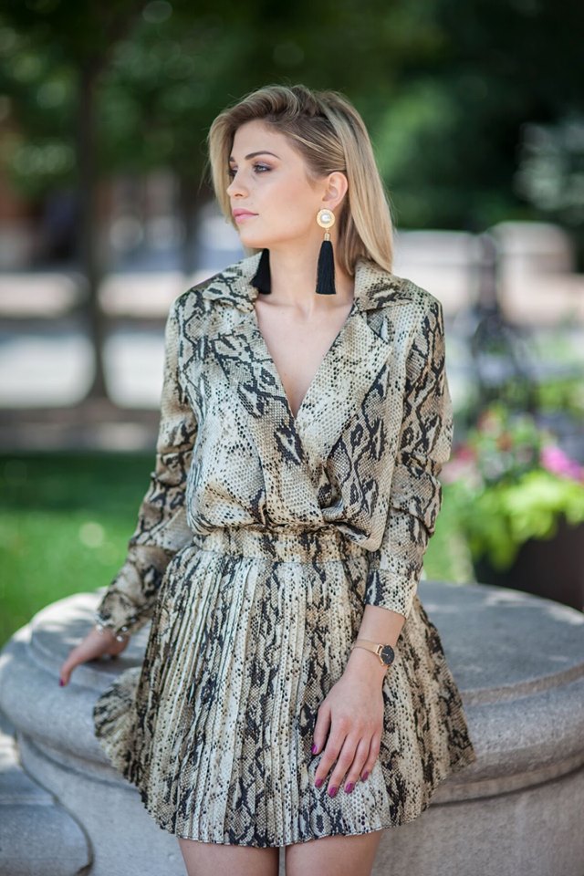 SILKY SNAKE PRINT LONG SLEEVE TOP