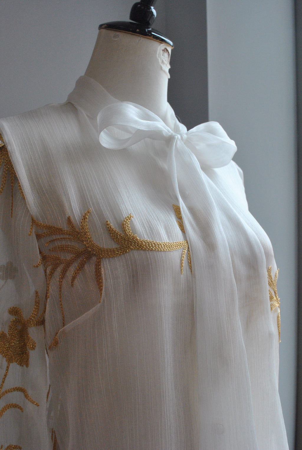WHITE AND GOLD BLOUSE