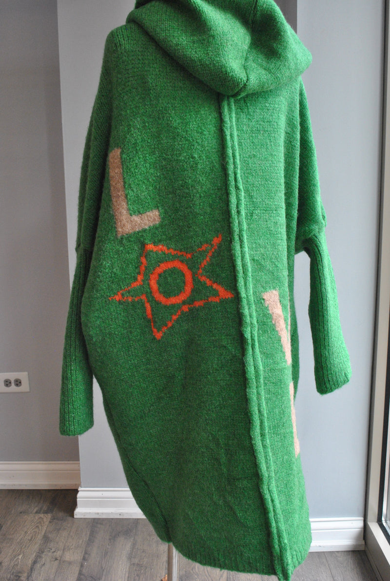 EMERALD GREEN SWEATER WITH A HOODIE "LOVE"