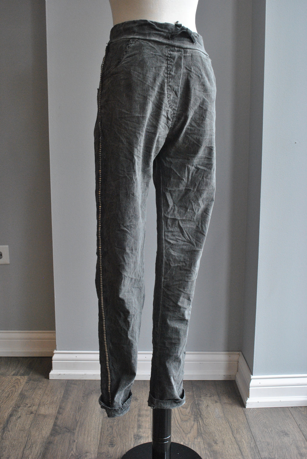 CHARCOAL GREY PANTS WITH SIDE SILVER TRIM AND POCKETS
