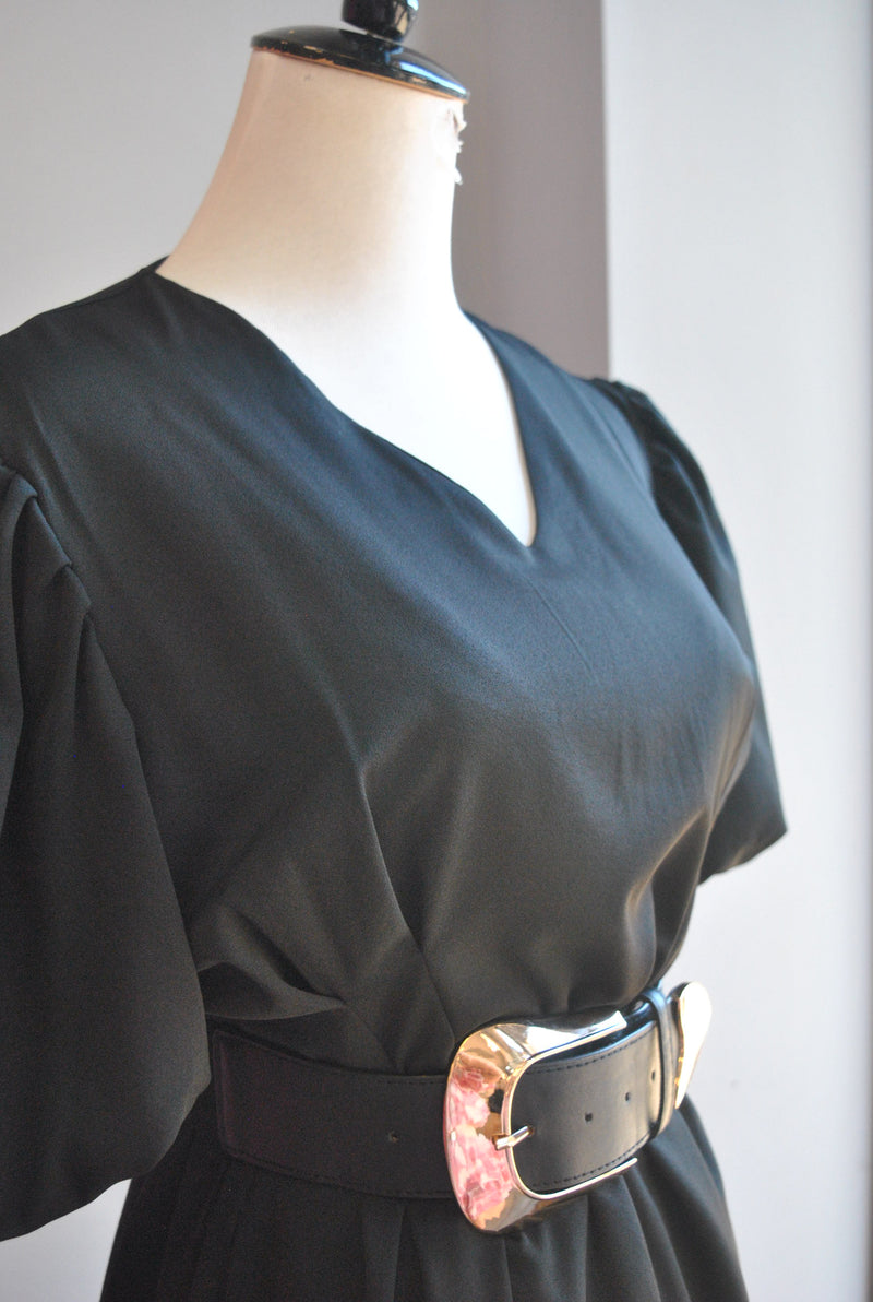 SIMPLE BLACK DRESS WITH BELL SLEEVES AND A BELT