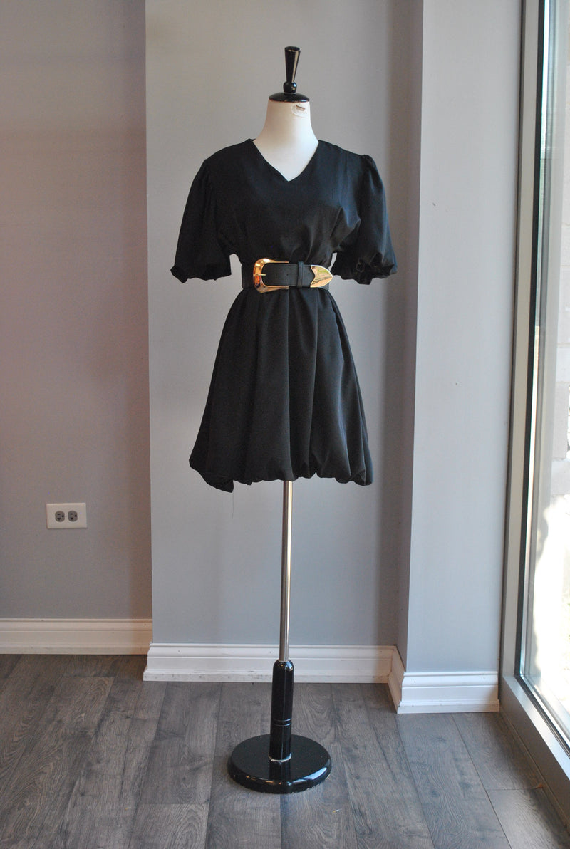 SIMPLE BLACK DRESS WITH BELL SLEEVES AND A BELT