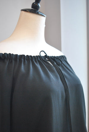 BLACK OFF THE SHOULDER TUNIC DRESS WITH RUFFLES