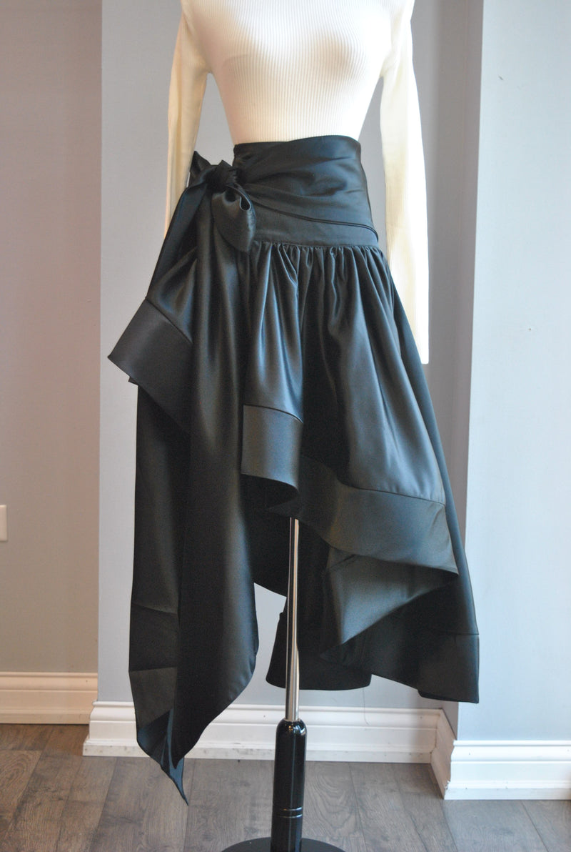 CLEARANCE - HIGH AND LOW BLACK SKIRT