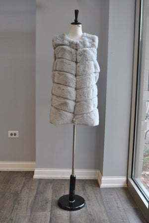 LIGHT GREY FAUX FUR VEST