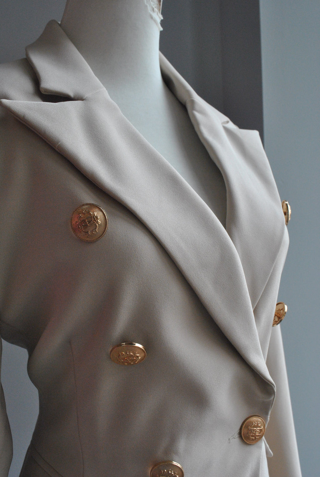 BEIGE DOUBLE BREASTED BLAZER