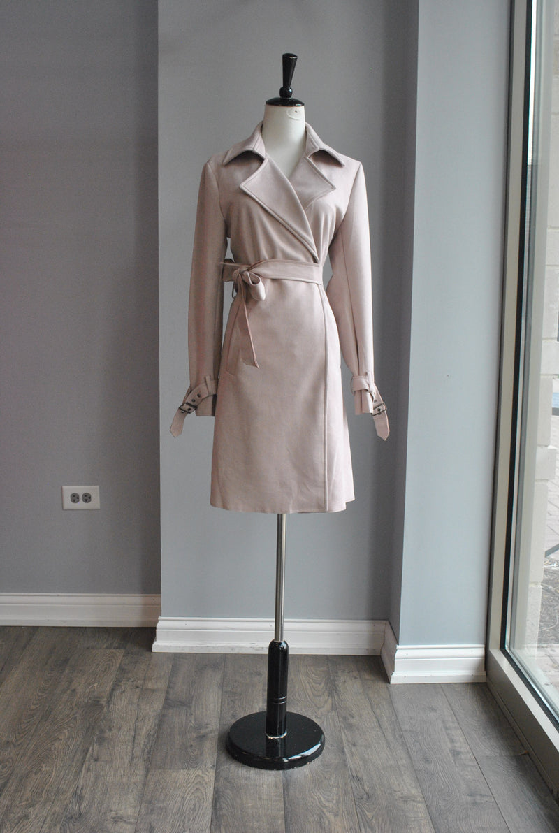 BLUSH PINK FAUX SUEDE COAT WITH A BELT