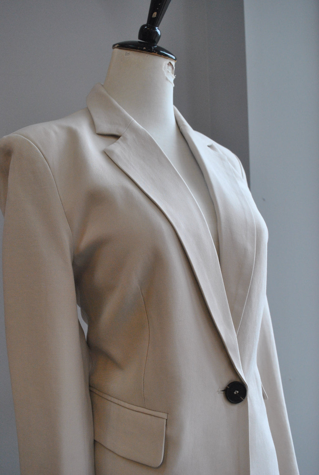 CLEARANCE - OATMEAL LINEN LOOK SUIT