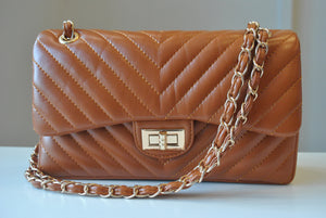 CARAMEL GUILTER SHOULDER BAG