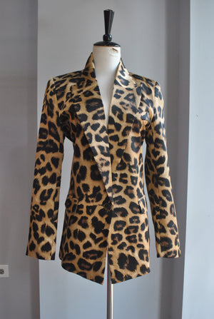CHEETAH PRINT SILKY BLAZER