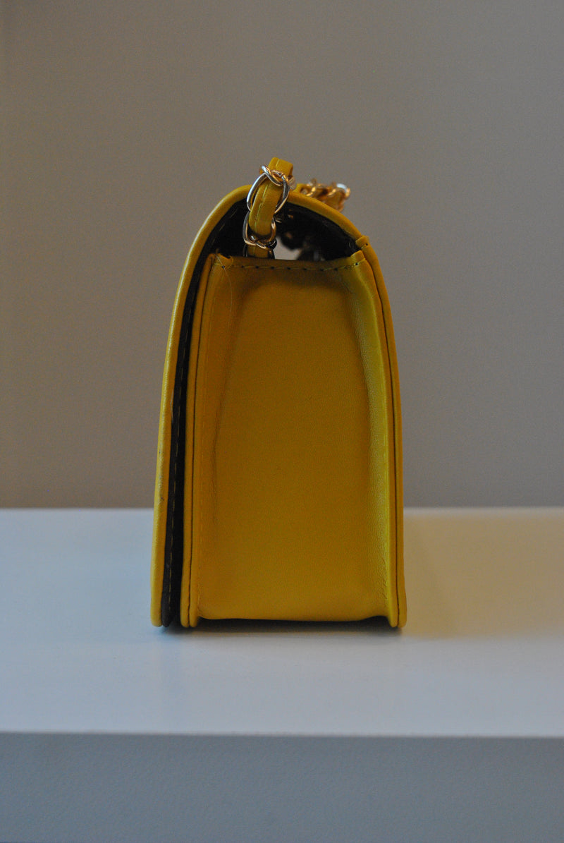 MUSTARD CROSSBODY HANDBAG