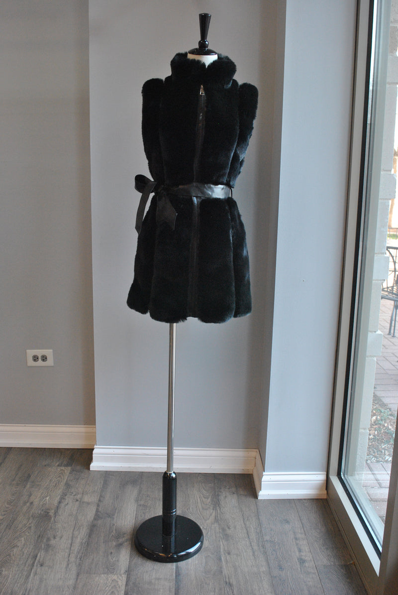 BLACK FAUX FUR VEST WITH A BELT