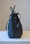 BLACK AND WHITE HANDBAG WITH CROSSBODY THICK STRAP