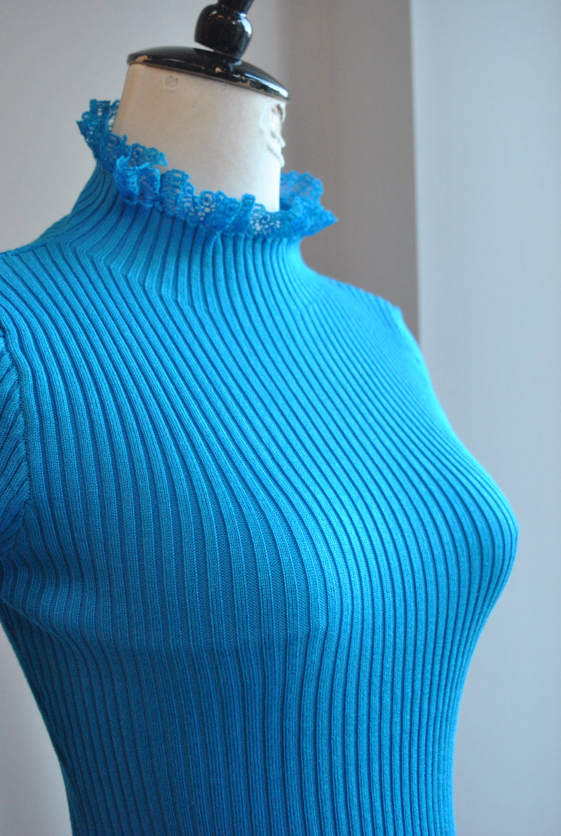 BLUE TURTLENECK STYLE SWEATER TOP WITH LACE