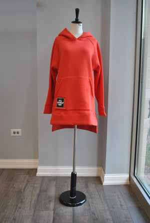 ORANGE SWEATSHIRT WITH A HOODIE